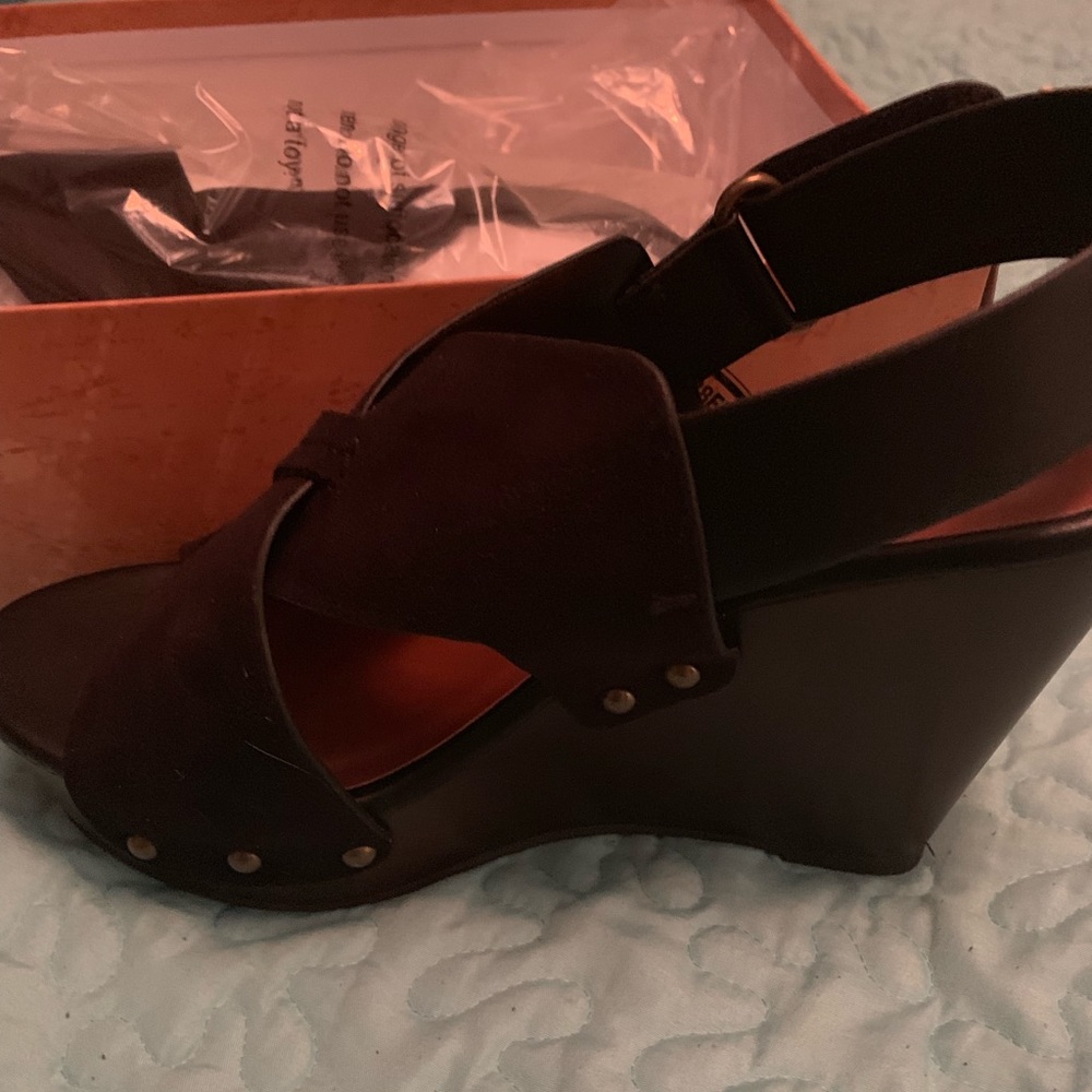 UnR8ed heels